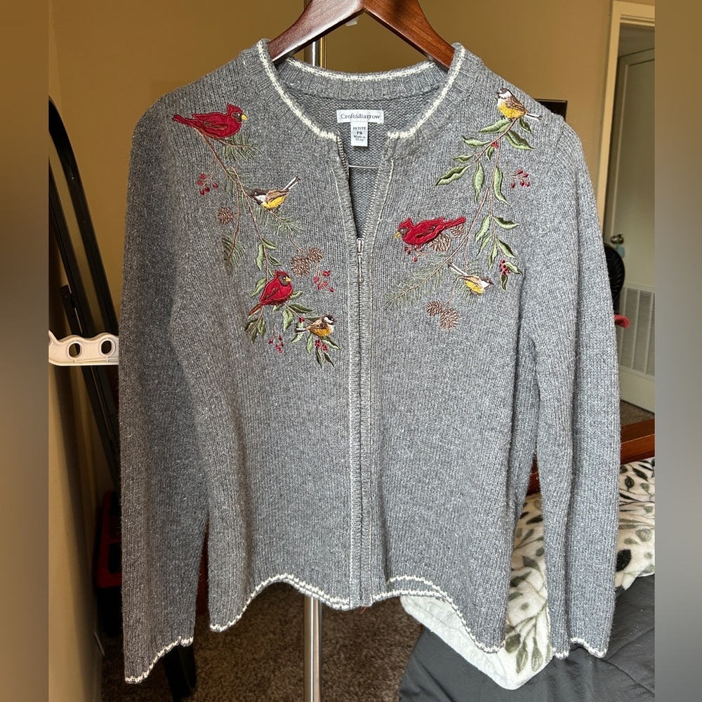 Croft & Barrow Holiday Embroidered Cardinal Full Zip Cardigan Sweater Gray, PS
